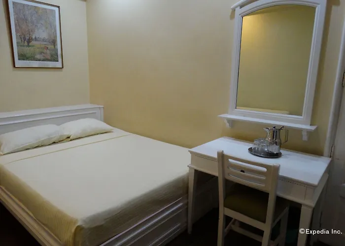 Malate Pensionne Manille