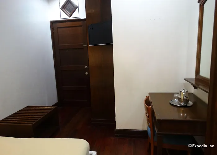 Malate Pensionne Manille