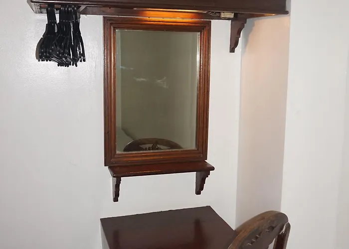 Malate Pensionne Hotel