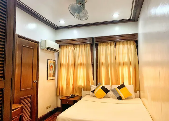 Malate Pensionne Hotel Manille
