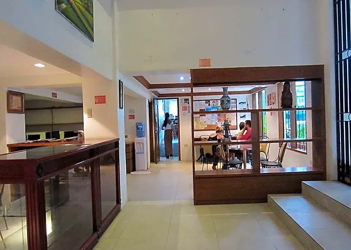 Malate Pensionne Hotel 3*