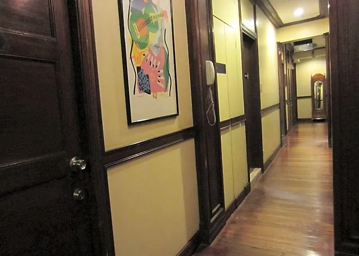 Malate Pensionne Hotel 3*